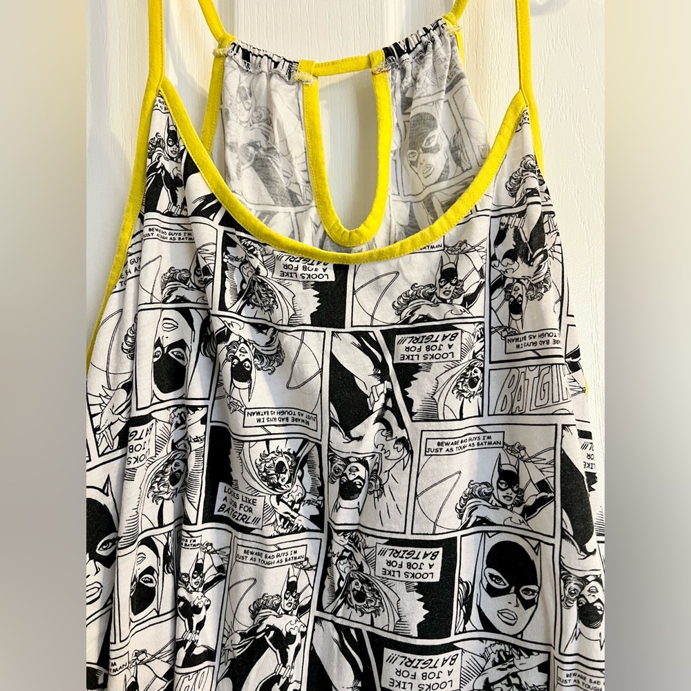 Torrid Batgirl Black & White Comic Print Tank Top - 3